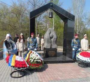 В Столице Крыма почтили память жертв Чернобыльской катастрофы