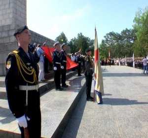 В Севастополе провели праздник «Знамена Славы»