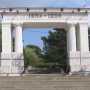 Два севастопольских подростка разгромили памятник на Малаховом Кургане