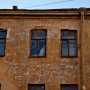 Дореволюционная двухэтажка грозит обрушением 40 крымчанам