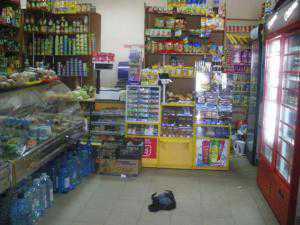 В Симферополе девушки избили продавщицу и похитили из магазина выручку