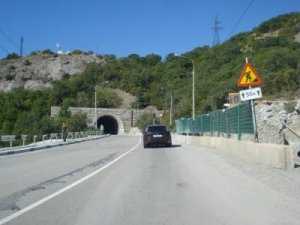 На ремонт единственного в Крыму автомобильного тоннеля потратят ещё пару млн.