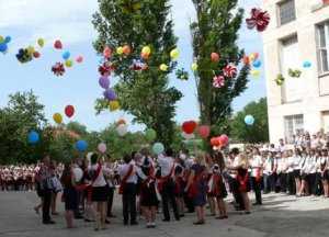 Школы Крыма выпустят 16 тыс. учеников