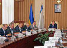 В Совете Министров Крыма обсудили вопросы развития детей и молодежи