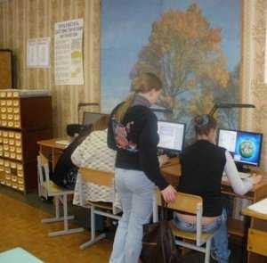 Пяти библиотекам Керчи и Евпатории пообещали компьютеры и доступ в Интернет