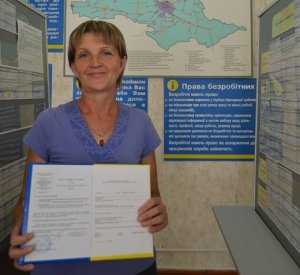 Первая безработная в Крыму получила ваучер на увеличение квалификации