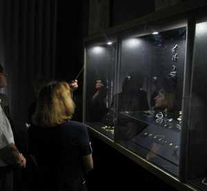В Ялте открыли археологическую выставку «Золотая кладовая»