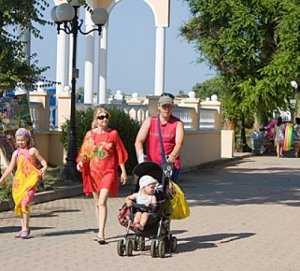 На лето для чиновников Евпатории введут дежурство в выходные дни