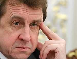 Депутат: Взбучка у Азарова может обернуться отставкой министра транспорта Украины