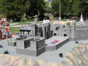 В Бахчисарае открыли самый большой в Крыму парк миниатюр