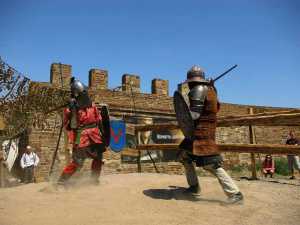 В Генуэзской крепости традиционно сразятся рыцари