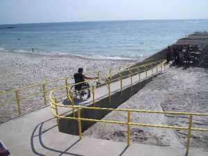 В Крыму только 23 пляжа оборудованы для инвалидов