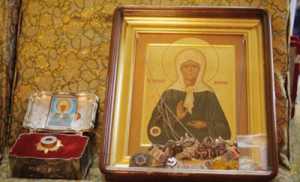 В Крым везут икону и ковчег с частицами мощей блаженной Матроны