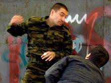 Сотрудники милиции отбили крымчанину селезенку, выбивая показания