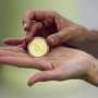 С начала года в Крыму продали 265 монет из драгоценных металлов