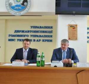 Сотрудникам ГАИ в Крыму пообещали наказания за плохой имидж службы