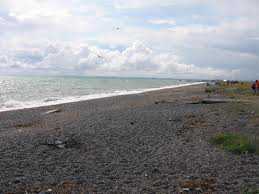 На евпаторийском пляже нашли мертвым подростка