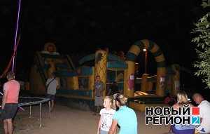 В курортной Николаевке обнаружился легально работающий луна-парк