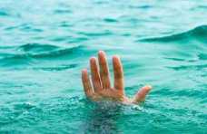 В Крыму за сутки утонул мужчина, ещё двоих успели спасти