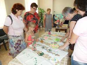 В терцентре Алушты открылась выставка ко Дню Независимости Украины