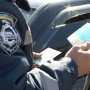 ГАИ позабирает спецудостоверения у крымских водителей