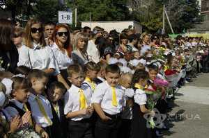 Воскресное 1 сентября: дети Крыма возвращаются к учебе