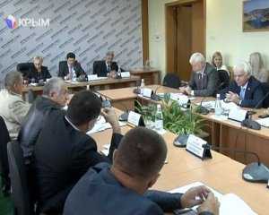 В Симферополе прошло заседание профильной постоянной комиссии
