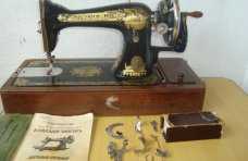 Россиянка пыталась вывезти из Крыма старинную швейную машинку