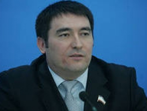 Темиргалиев стал членом политсовета крымских «регионалов»