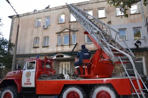 Пожар в Ялте, оставивший 65 человек без крова, произошёл из-за замыкания