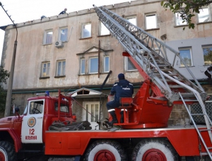 Ялтинский горсовет просит неравнодушных о помощи погорельцам