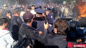 В Вилино пайщики агрофирмы «Крым» бунтуют против сына Януковича