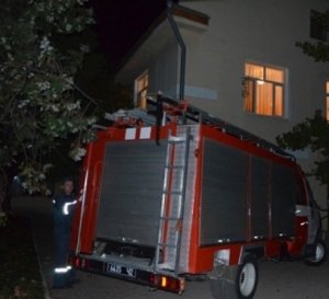 В Севастополе спасатели дали электричество аварийно обесточенному Дому малютки