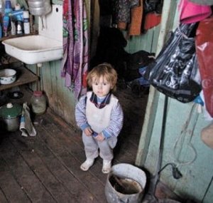 В Крыму усилили работу по оказанию социальной помощи проблемным семьям