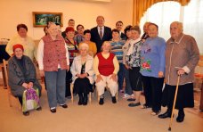 Центры по предоставлению социальных услуг должны быть в каждом населенном пункте, – крымский премьер