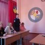 Керченские милиционеры напоминают родителям о том, как важно быть другом для своих детей