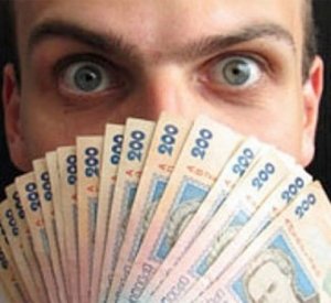 На работников Пенсионного фонда в Столице Крыма и Судаке завели дела за нарушающие закон штрафы