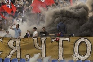 В Столице Крыма разыскивают футбольных болельщиков, скандировавших нацистские лозунги