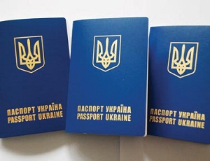 Украина и Россия уже договариваются о пересечении границы гражданами двух стран только по загранпаспортам, – МИД