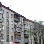 В Евпатории старушка разбилась на чужой крыше, выпав из балкона