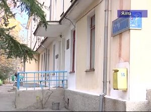40 жителей Ялты попали в больницу с острой кишечной инфекцией
