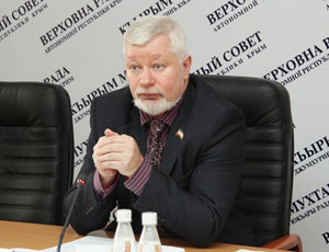 Депутат-«регионал» Клычников призвал сменить руководство Федерации профсоюзов автономии