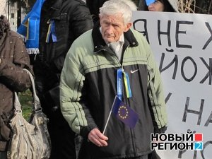 Севастопольский евромайдан не стал кричать «Кто не скачет, тот москаль»