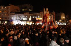 В Симферополе на митинг собралось 10 тыс. человек