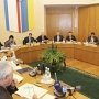 Руководство парламента Крыма просит Януковича интегрироваться в Таможенный союз