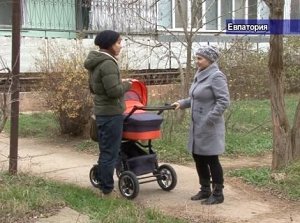 В Евпатории люди, проживающие в общежитии, самостоятельно погашают долг предприятия-банкрота, в чьем ведомстве они находятся