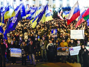 «Если надо вводить чрезвычайное положение, пусть вводят»