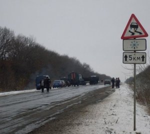 Спасатели предупредили о гололеде в Крыму