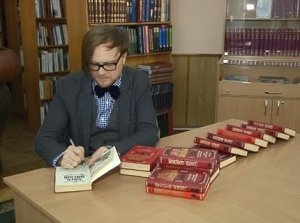 В Крыму набирает обороты республиканская акция «Книги, какие нас воспитали».