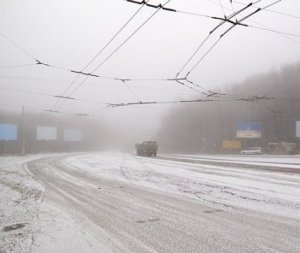 Движение по Ангарскому перевалу ограничили из-за снегопада